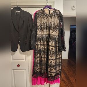 IVY CITY Formal Lace Midi 3X, Excellent Quality